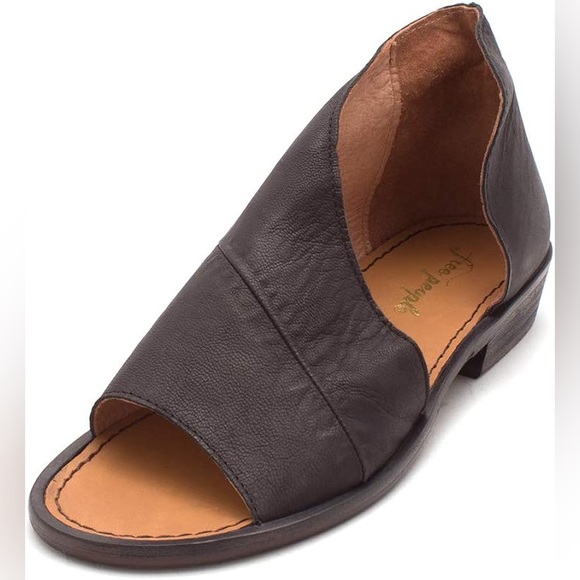 Free People Black Leather Wrap Bootie Sandals - Picture 6 of 16